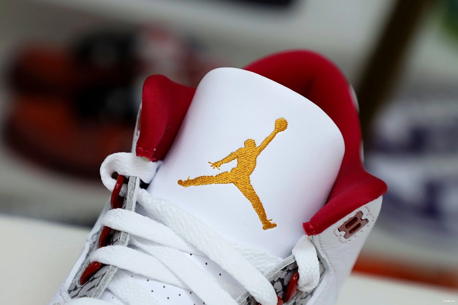 Jordan Red(CT8532-126）  3 Cardinal Retro Air 1230